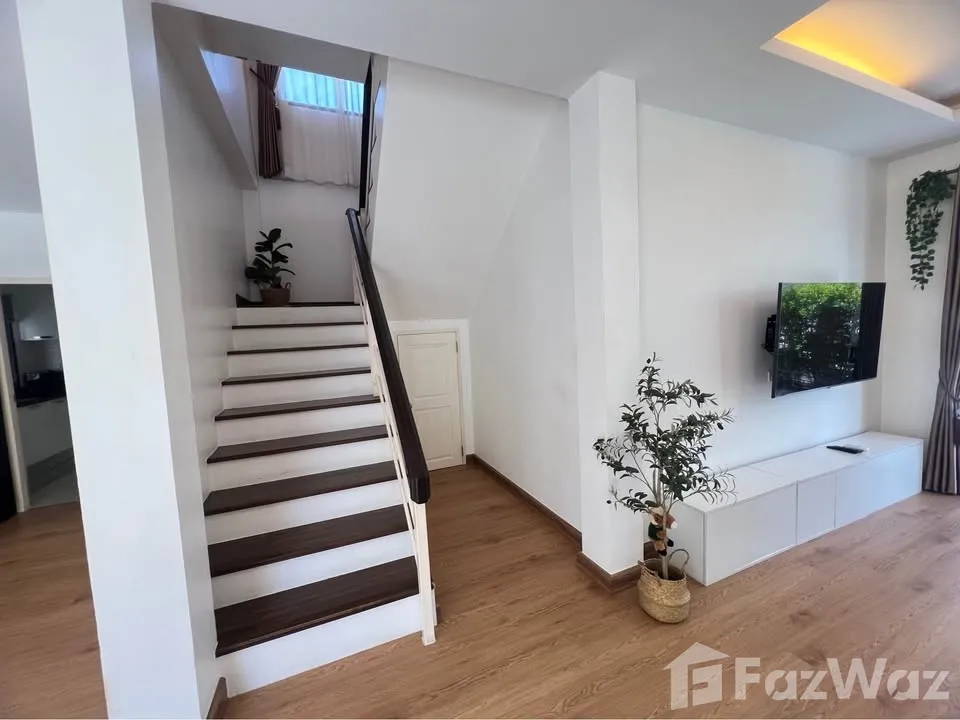picture 🏡 House for Rent Quiet, Private Move-in Ready 6500738 - 3/12