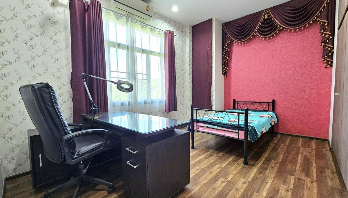 รูป ขายบ้านเดี่ยว รัตนาธิเบศร์-ราชพฤกษ์ 125 ตร.ว. ใกล้รถไฟฟ้าบางรักน้อย 500 ม. 3 อาคารหลังใหญ่ ทำเลดีพร้อมอยู่ - รูปที่ 7/11