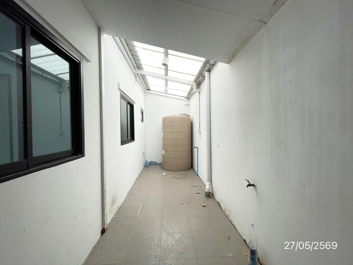 picture TOWN HOUSE 27.3 Sq.w. Si Racha Chonburi for 2.9M - 39/44