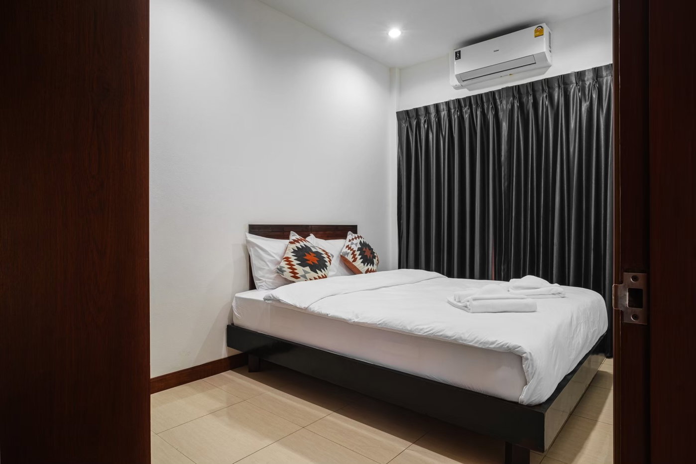 รูป Pet Friendly Italian Style Pool Villa for Rent North Pattaya - รูปที่ 10/13