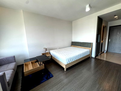 คอนโดให้เช่า : 🏙️✨ FOR RENT: IDEO Sukhumvit 93 — HIGH-FLOOR MODERN CITY LIVING!  💰 Rental Price: 15,000 THB/month | 📲 Line ID: @condobkk (with @)  