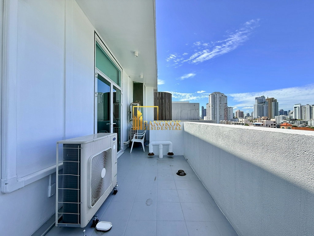 รูป Remarkable 4 Bedroom Duplex Penthouse in Phrom Phong Area - BR21452AP - รูปที่ 32/56