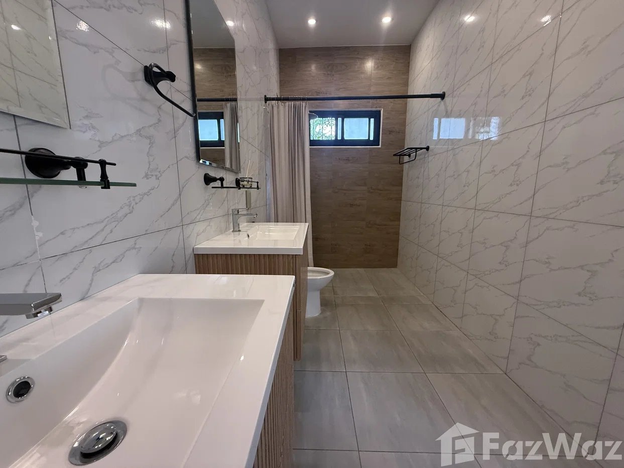 picture Newly refreshed 4-beds Pool Villa for Sale - Laurel Park 6497118 - 16/24