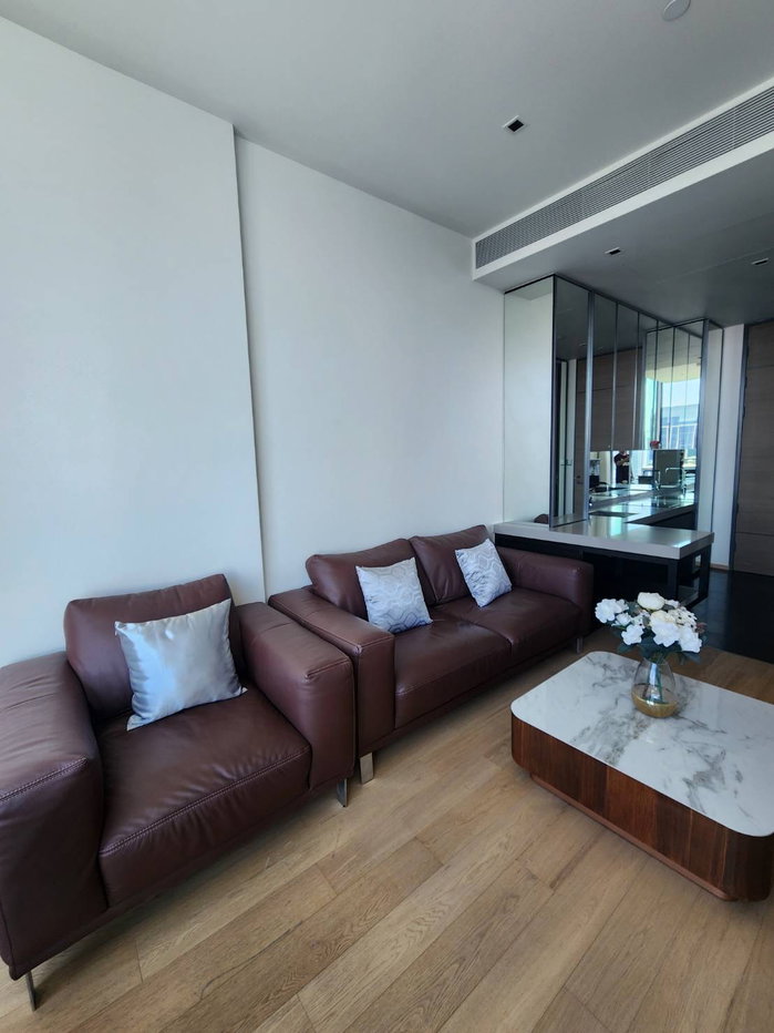 picture 28Chidlom. 1bed 50sqm. Line id: @pfagent - 3/11