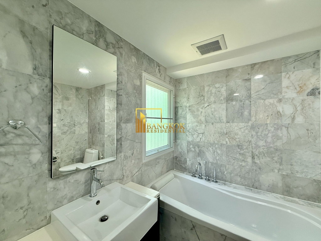 รูป Tonson Court | Modernized 2 Bedroom Condo in Prime Area - BR61788CD - รูปที่ 17/34