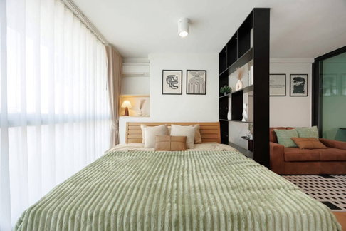Condo for rent "Bangkok Feliz Sukhumvit 69" Floor 5 Size: 33 sq.m. Studio Room  Near BTS Phra Khanong Station