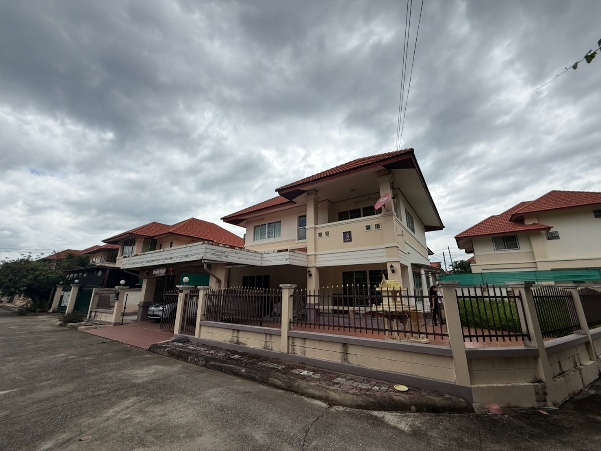 รูป ขายบ้านเดี่ยว ม.รุ่งอรุณ 3 หางดง เชียงใหม่ 4 นอน 4 ห้องน้ำ พื้นที่ใช้สอย 200 ตร.ม. ฟังก์ชันครบ พร้อมอยู่ - รูปที่ 2/27