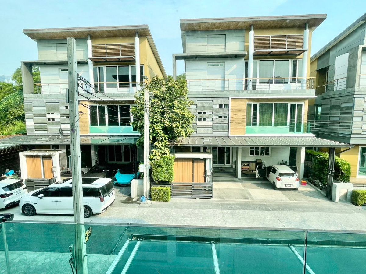 รูป *HOT*ขายบ้านเดี่ยว 3 ชั้น The Gallery House Pattern เดอะ แกลเลอรี่ เฮ้าส์ แพทเทิร์น 4นอน 5น้ำ 57ตรว. ต่อเติมแล้ววัสดุเกรดพรีเมี่ยม แปลงมุม สงบ!!!! - รูปที่ 25/28