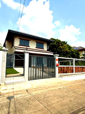 เช่าบ้านเดี่ยว กรุงเทพมหานคร : 🏠 ให้เช่าบ้าน : บ้านเดี่ยวซอยโกสุมรวมใจ 5  รหัสทรัพย์ | 📌LNP-H1067