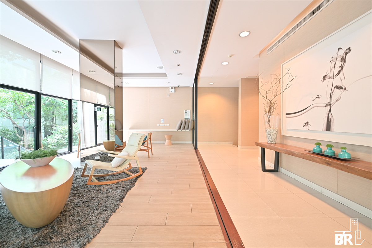 picture Convenient Travel, Great Value per Square Meter Liv@49 - 7/9