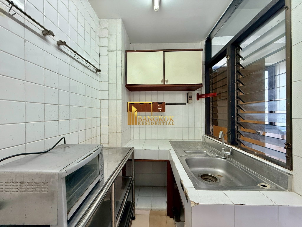 รูป Remarkable 4 Bedroom Duplex Penthouse in Phrom Phong Area - BR21452AP - รูปที่ 48/56