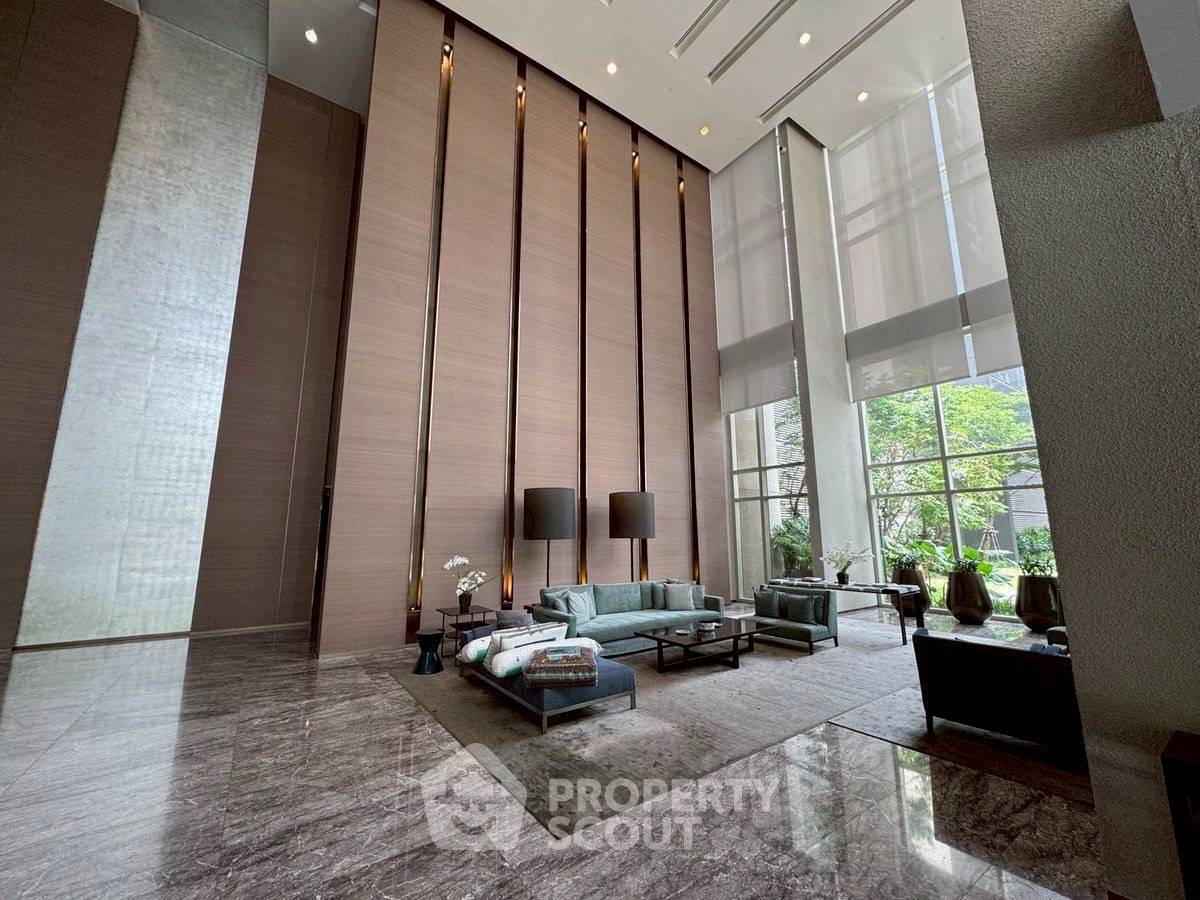 picture 1-BR Condo 70 Sqm, 185 Rajadamri, 15th-Floor, 400m to BTS Ratchadamri (ID 2337623) - 3/11