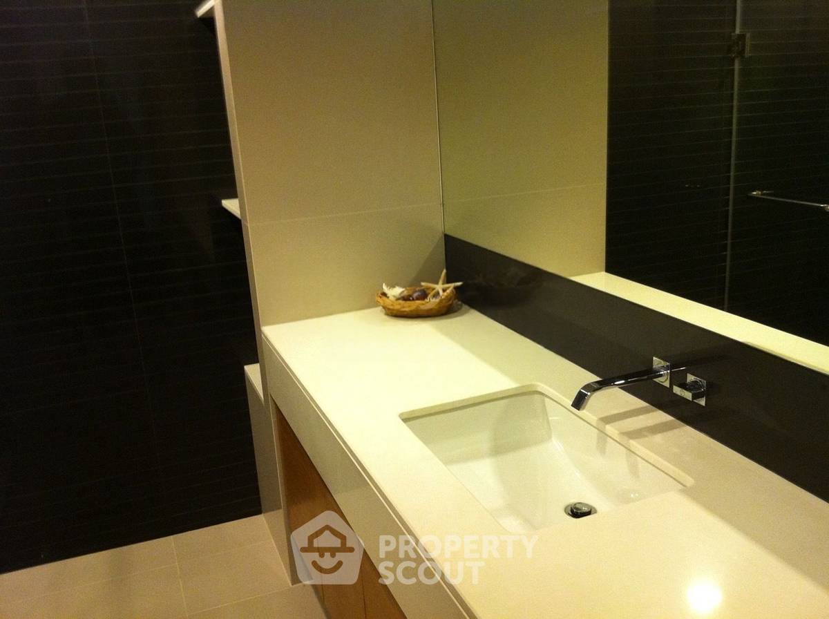 picture 1-BR Condo, Rhythm Ratchada-Huaikwang, 100m to MRT Huai Khwang (ID 3037049) - 9/10