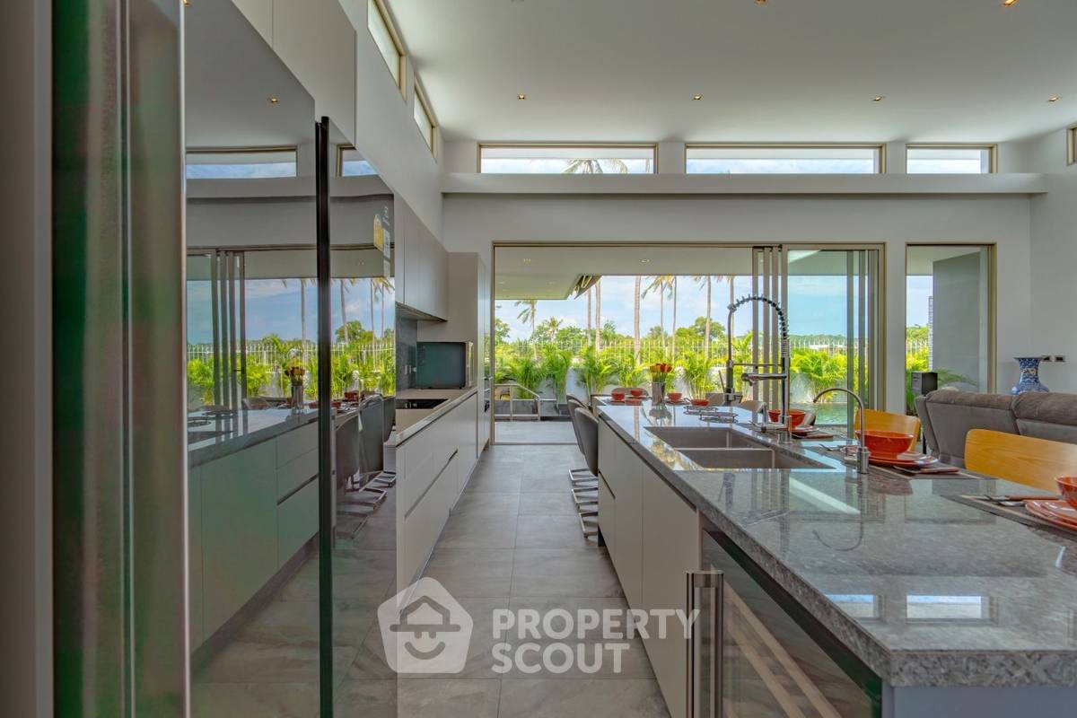 picture 4-BR Villa in Rawai (ID 3035364) - 9/29