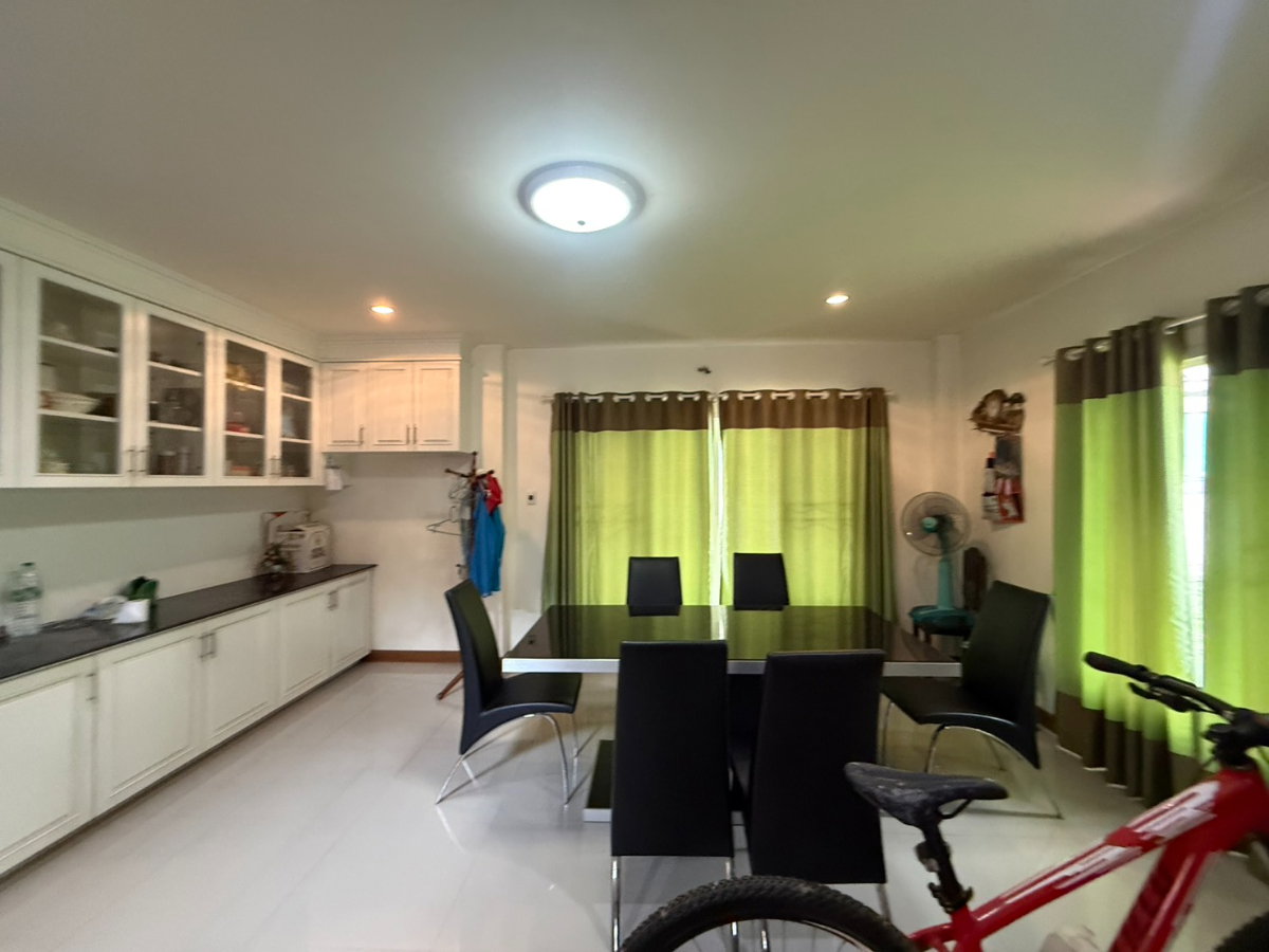 รูป ขายบ้านเดี่ยว ม.รุ่งอรุณ 3 หางดง เชียงใหม่ 4 นอน 4 ห้องน้ำ พื้นที่ใช้สอย 200 ตร.ม. ฟังก์ชันครบ พร้อมอยู่ - รูปที่ 11/27