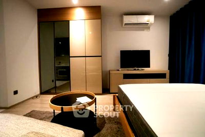 Condos for sale : 26th-Floor 1-BR 30 Sqm Condo For Sale at Rhythm Ekkamai, 300m to BTS Ekkamai (ID 641420)