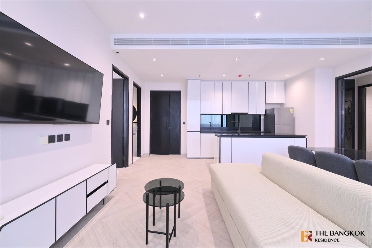 รูป One of the best 2-br layouts 🌃 @ Chapter Charoennakhorn-Riverside 🌊 stunning river view  - รูปที่ 2/8
