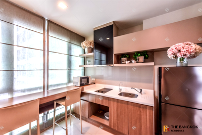 Condos for sale : Fits All Lifestyles RHYTHM Sathorn near BTS Saphan Taksin
