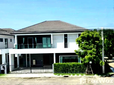 Houses for rent Bangkok : Luxury 4BR House for Rent | CENTRO Vibhavadi 6499789