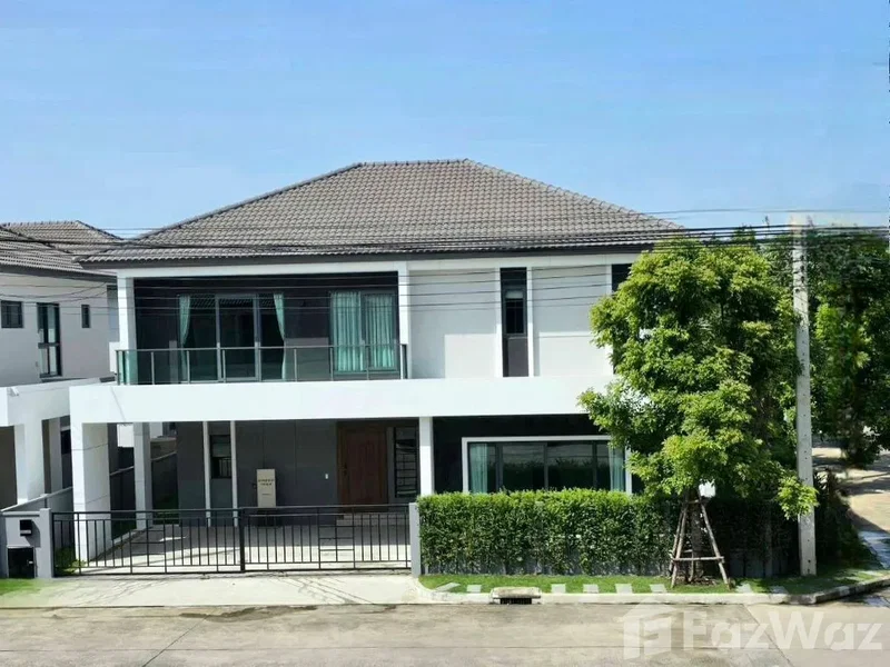 บ้านเดี่ยวให้เช่า : บ้านเดี่ยวให้เช่า 4 ห้องนอน ในโครงการ เซนโทร วิภาวดี 6499789