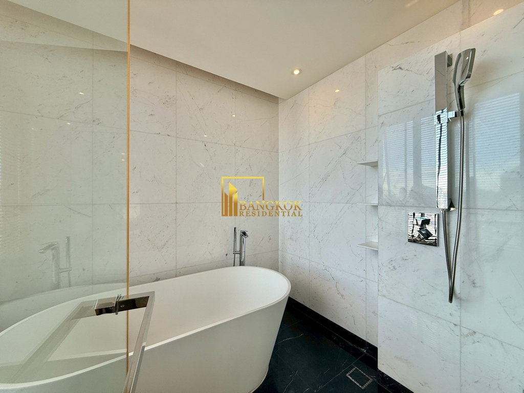 picture Muniq Asoke | Refined 3 Bed Condo For Rent in Sukhumvit 23 - BR61769CD - 17/44