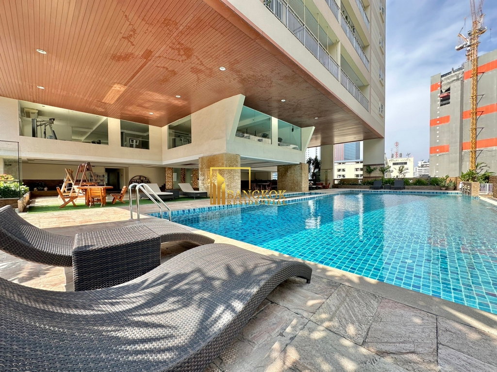 รูป Expansive 3 Bedroom Luxury Apartment in Phrom Phong Area - BR21113AP - รูปที่ 44/59