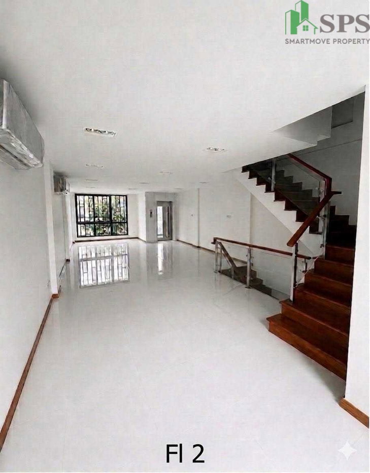 picture Home Office for Rent – J.W. Urban (SPSJP444) - 4/9