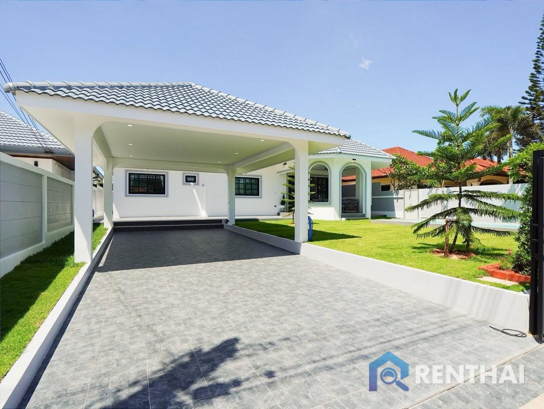 picture Luxurious 4-Bed Home in Pattaya with Pool & Garden - 18/18