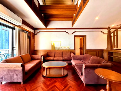 Condos for rent : Classic Style 3 Bedroom Apartment For Rent in Asoke Area - BR0800AP
