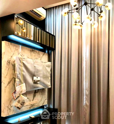 Condos for sale : High-Floor 3-BR 91 Sqm At The Capital Ratchaprarop-Vibhavadi, BTS Sanam Pao (ID 3038608)