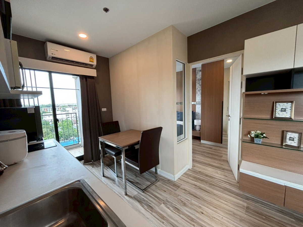 picture Fire Sale: Plus Condo Sriracha | Corner Unit Under Market Value – Perfect for EEC Investors! - 4/21