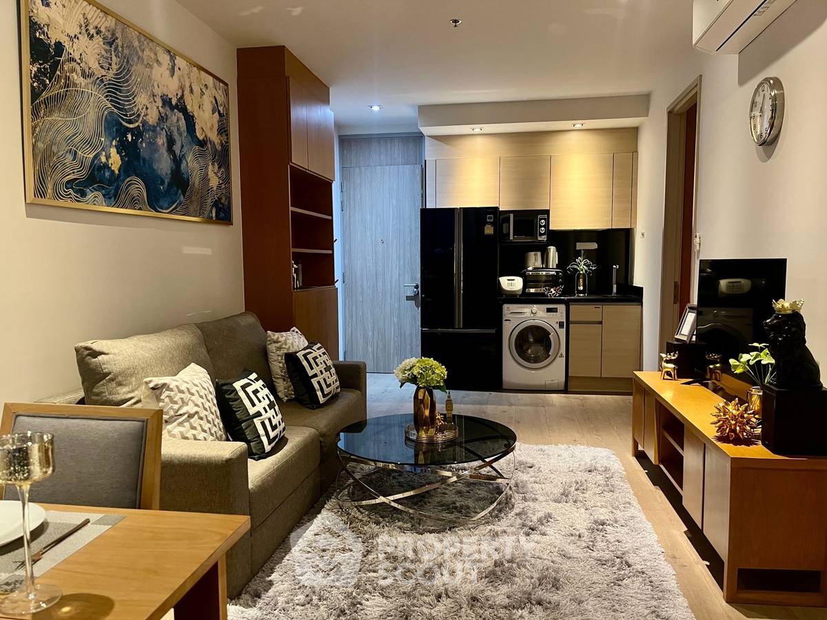 picture 44th-Floor 2-BR 55 Sqm Condo At Park Origin Phrom Phong, BTS Phrom Phong (ID 3032937) - 2/17