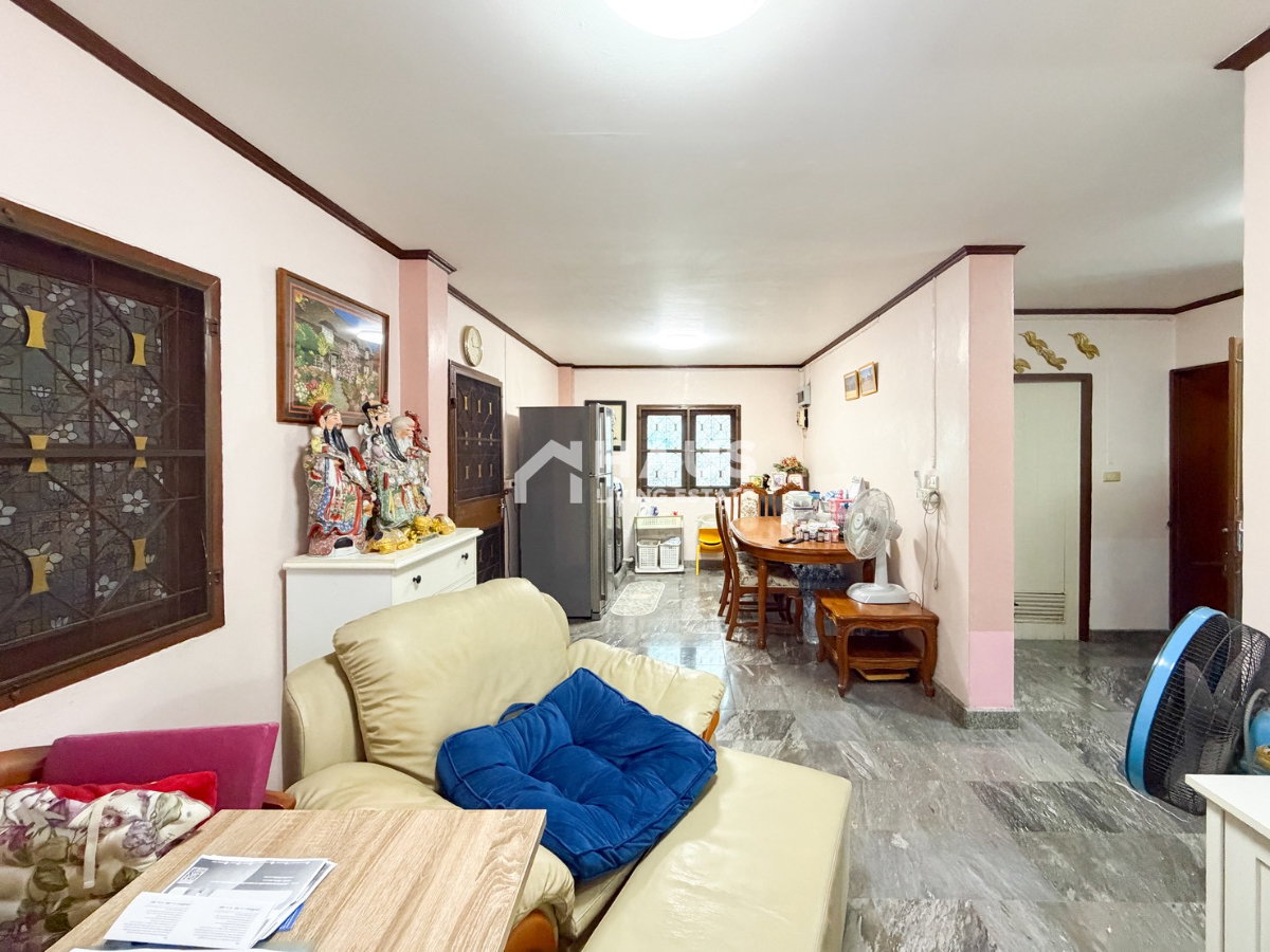 picture Pongsirichai Phutthamonthon Sai 3 / 3 Bedrooms #HPHU096 - 10/23