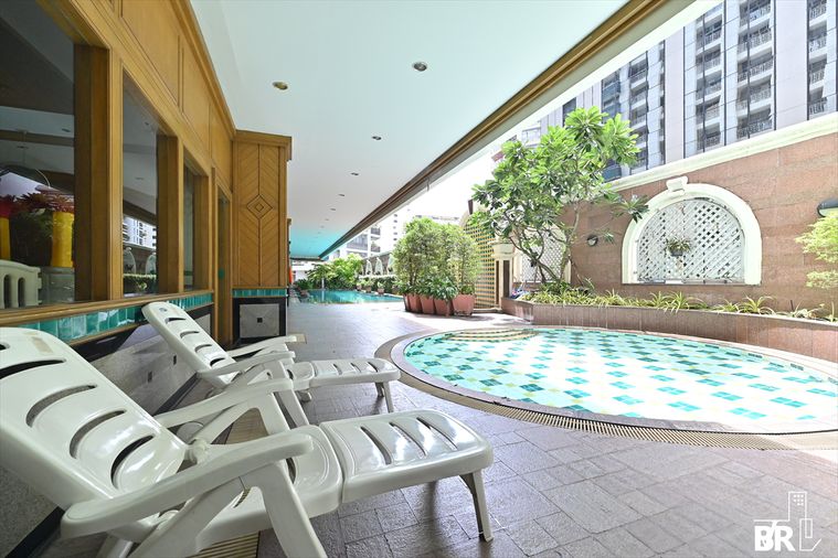 💎Penthouse Duplex ชั้นสูง ใจกลางอโศก - Asoke Place ใกล้ Mrt เพรชบุรี 29.9 ล้าน!