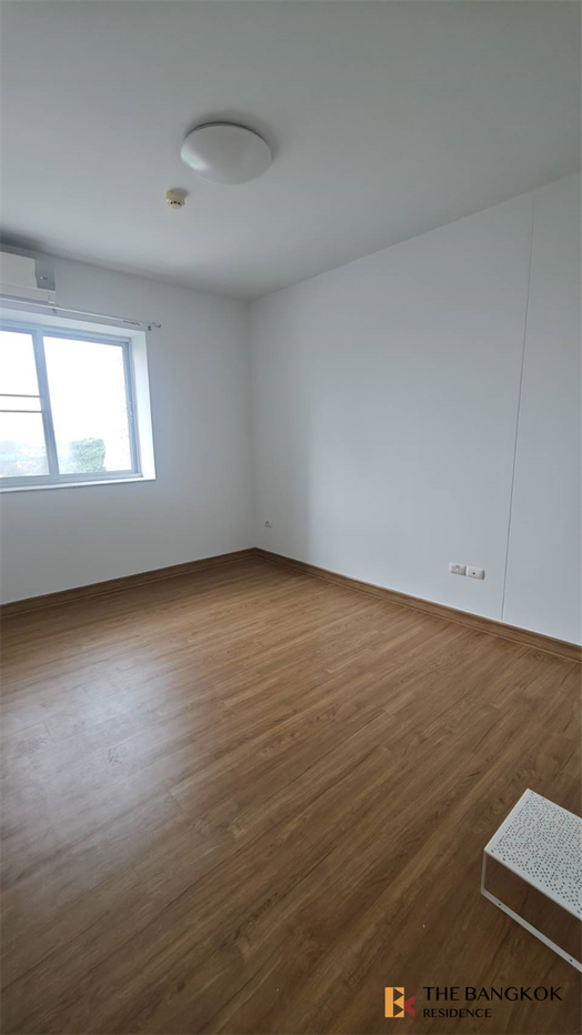 picture Supalai Park Ratchayothin Book quickly before the room is gone!! - 2/10