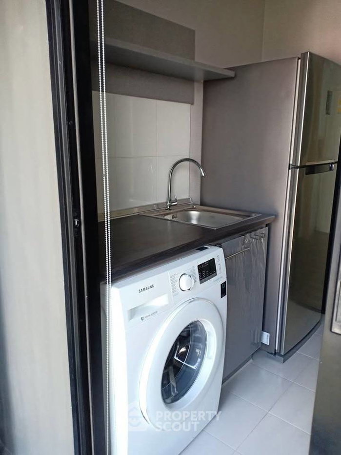 picture 2-BR 46 Sqm Condo At Aspire Sathorn - Taksin Copper Zone, 400m To BTS Wutthakat 📍 (ID 3026436) - 9/12