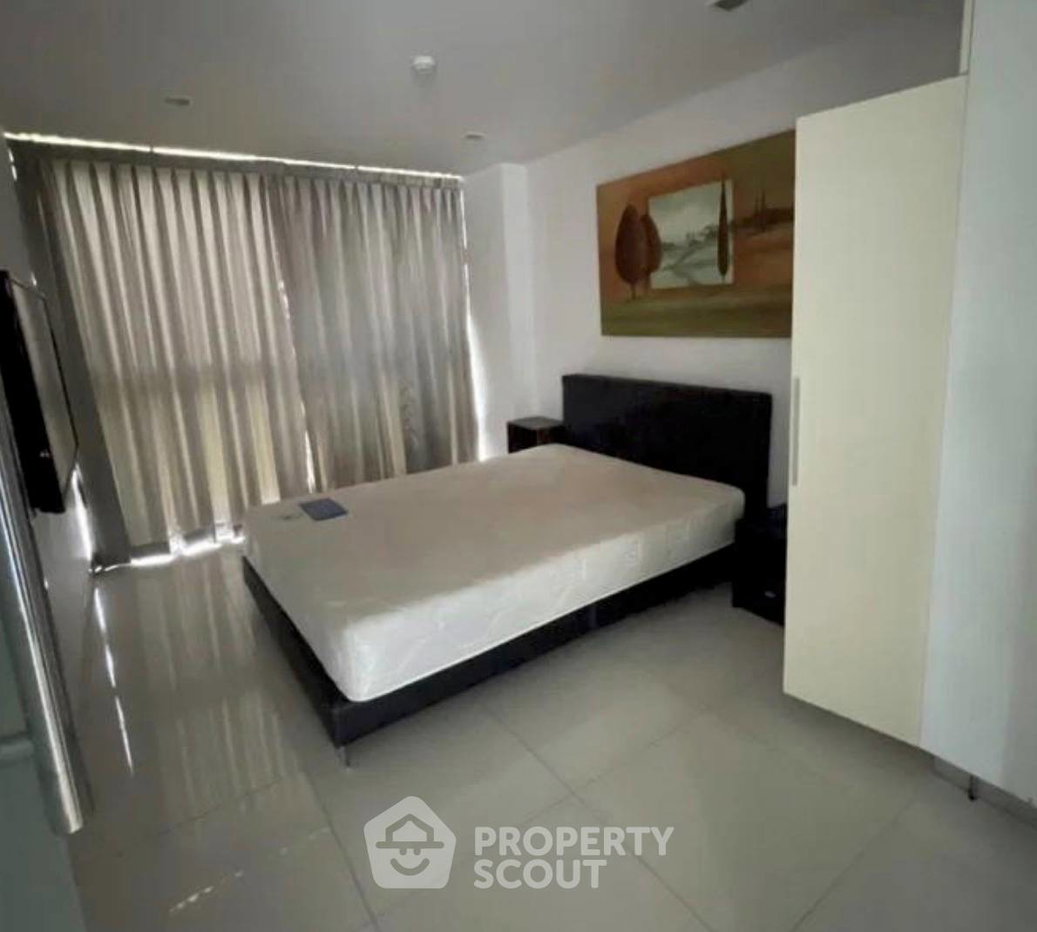 picture 2-BR Condo 100 Sqm Park Royal 3 Condominium, Phratamnak (ID 3034832) - 5/5