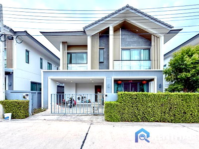Houses for sale Chonburi : Ready to move in at The Palm Parco