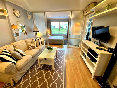 Condos for rent : For Rent Condo LUMPINI VILLE RAMKHAMHAENG 26 Building C, Floor 2,1 bed room, Room size 33 sqm