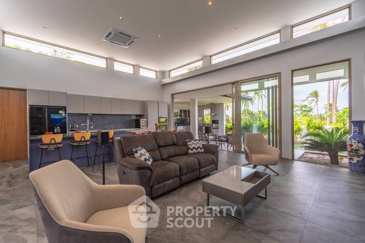picture 4-BR Villa in Rawai (ID 3035364) - 6/29