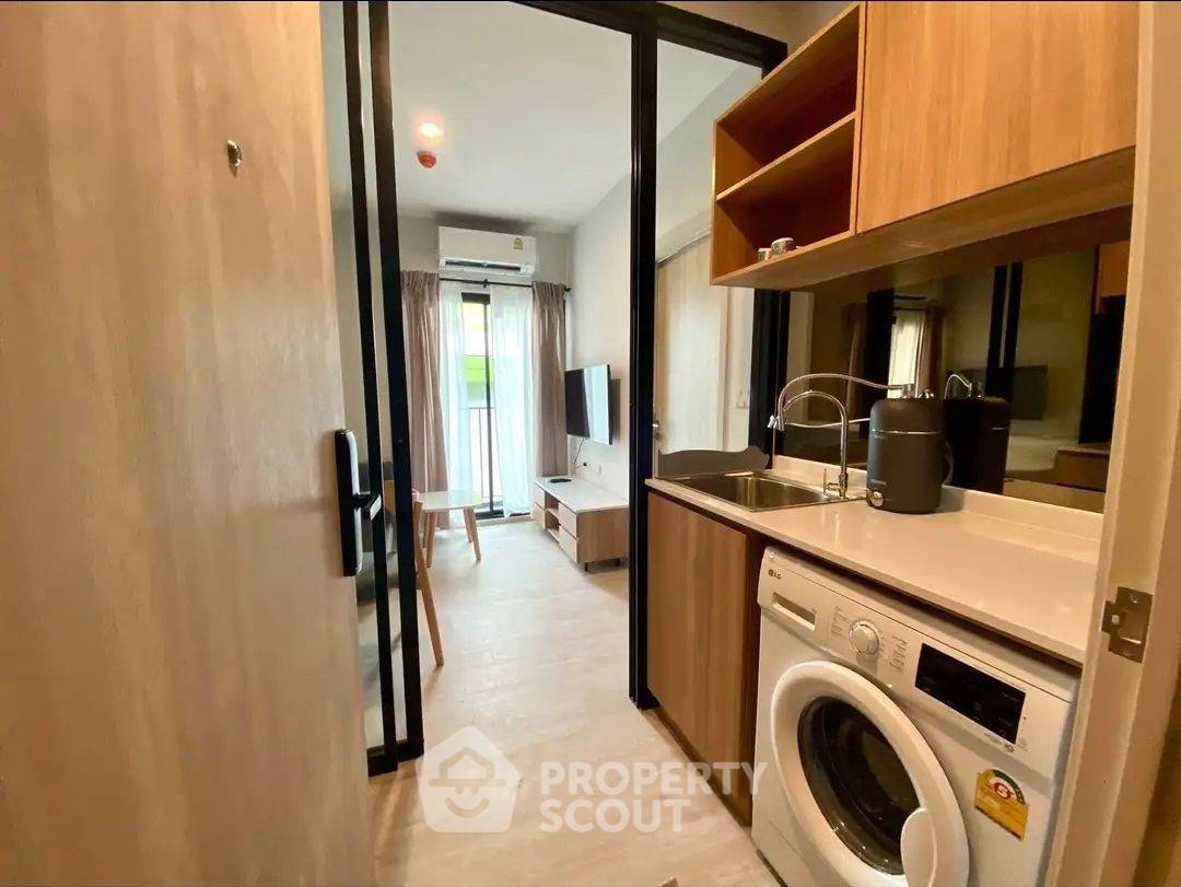 picture Well-Priced 1-BR Condo At NUE Noble Centre Bangna, Near Bang Na (ID 3038916) - 1/5