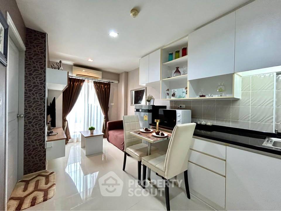 รูป คอนโด 1 ห้องนอน ริชพาร์ค 2 เตาปูน ใกล้ MRT เตาปูน 200 ม. ชั้น 23 (ID 3027968) - รูปที่ 1/5