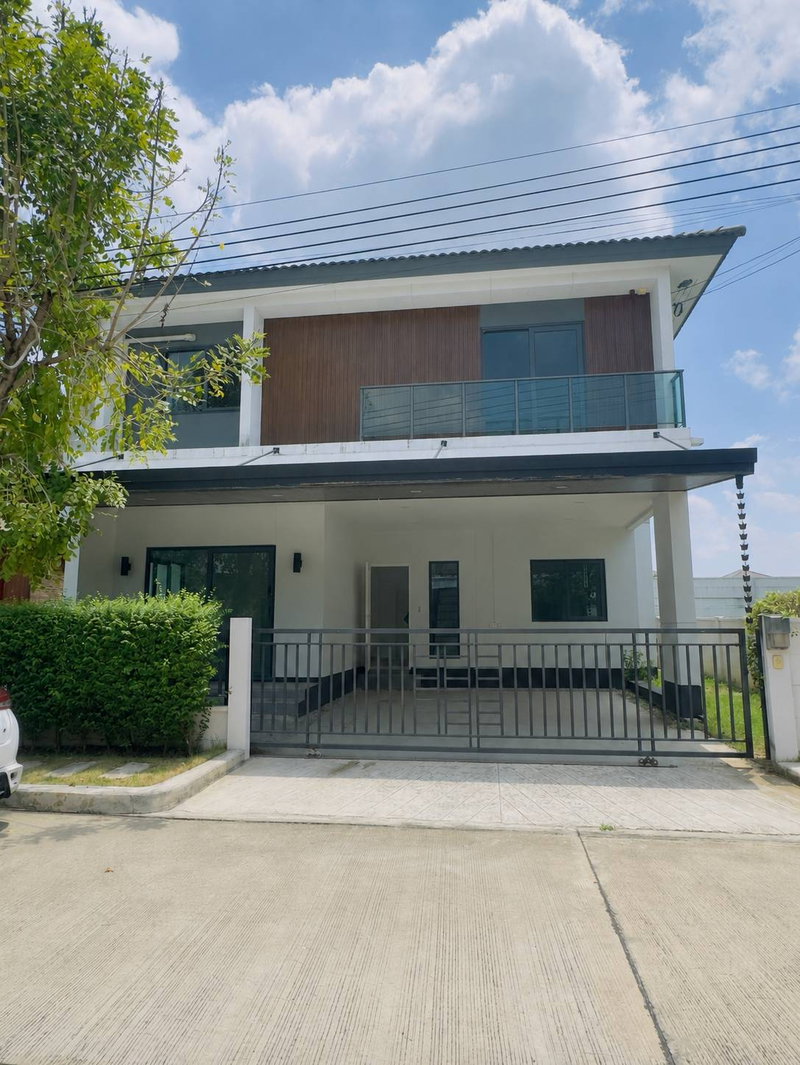 ขายบ้านเดี่ยว : 320AGGI บ้านเดี่ยวหลังใหญ่ ฟังก์ชันครบ  CENTRO ชัยพฤกษ์ – แจ้งวัฒนะ 2 