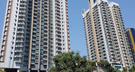รูปภาพ 🔥 Available Now! Circle Condominium - Book Before It's Gone! 🔥