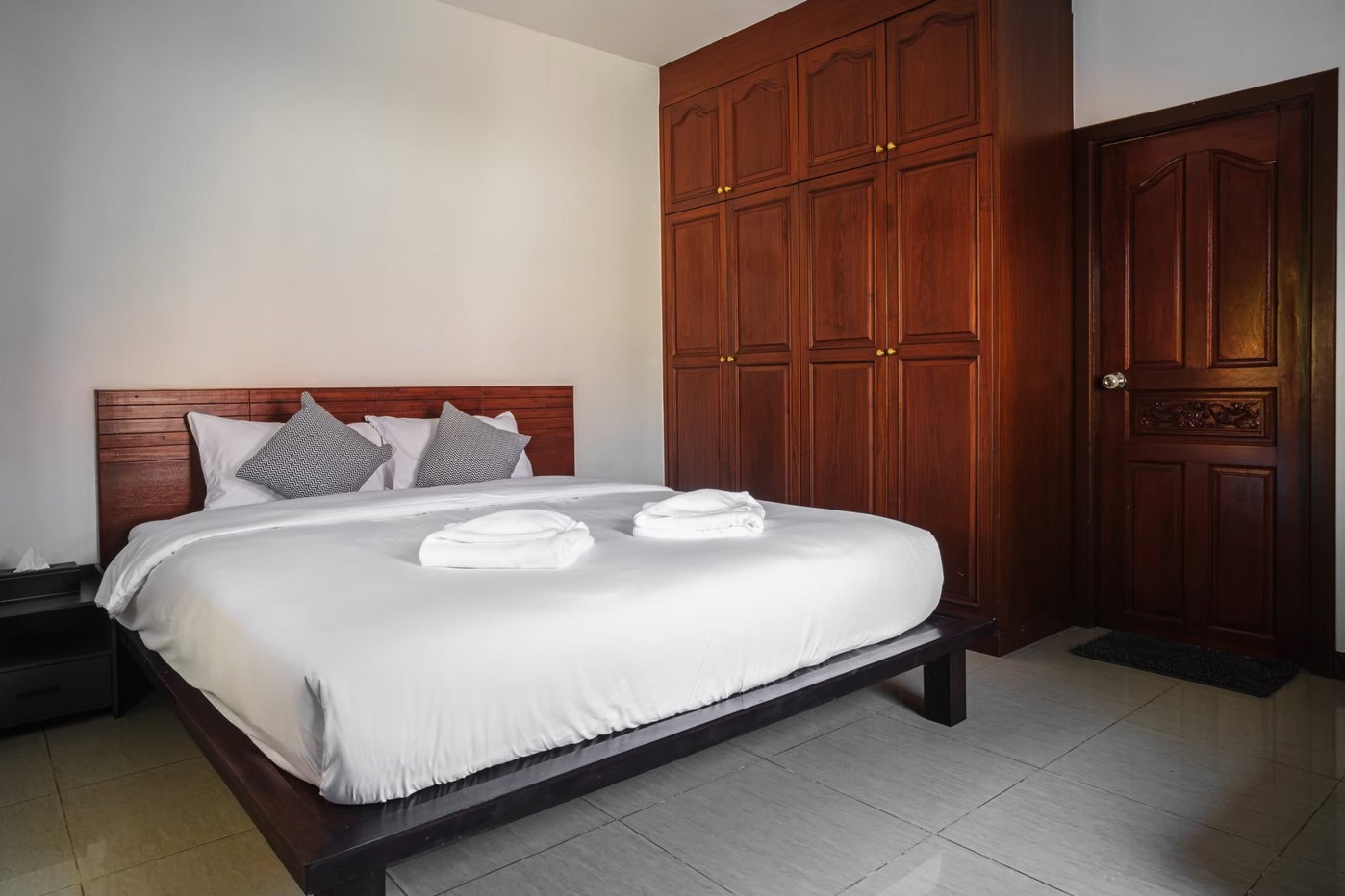 รูป Pet Friendly Italian Style Pool Villa for Rent North Pattaya - รูปที่ 6/13