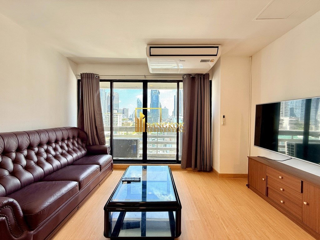 รูป Sukhumvit Park | Great Value 3 Bedroom Condo in Nana Area - BR16066CD - รูปที่ 1/32
