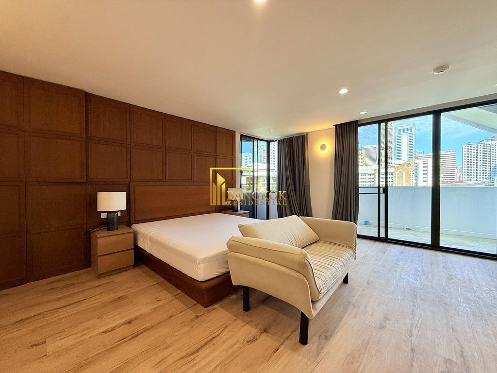 รูป Remarkable 4 Bedroom Duplex Penthouse in Phrom Phong Area - BR21452AP - รูปที่ 14/56