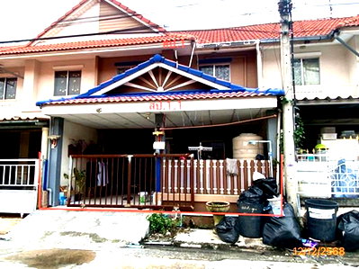 Townhouses for sale Khlong Luang Pathumthani : TOWN HOUSE 18 Sq.w. Khlong Luang Pathumthani for 1.5M