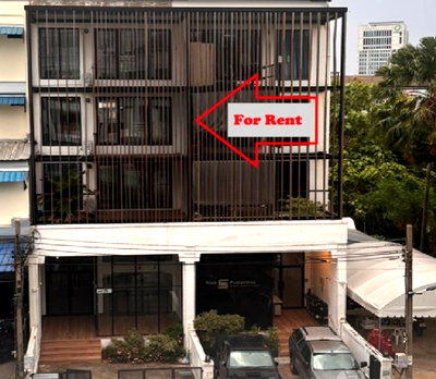 เช่าสำนักงาน วิทยาลัยพณิชยการบางนา : ให้เช่าสำนักงาน 4.5 ชั้น Renovate ใหม่ทั้งตึก แอร์ 9 เครื่อง ซอยสุขุมวิท 62 ซอยริมทางด่วน 2 ใกล้ BTS ใกล้ ทางด่วน /เหมาะเป็นสำนักงาน จดบริษัทได้