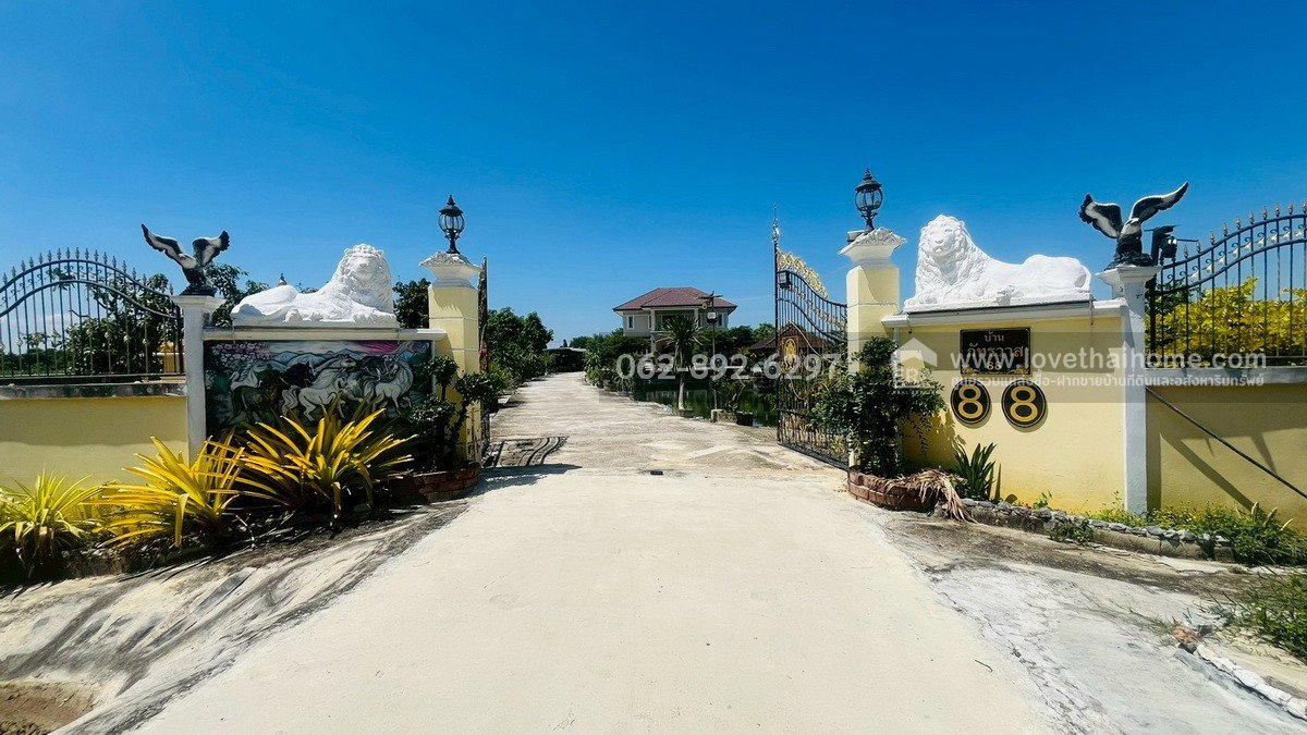 รูป ขายด่วน! บ้านหรูหลังใหม่ 2 ชั้น ทำเลทองกรับใหม่-บ้านโป่ง ราชบุรี ขนาด 3 ไร่ 1 งาน 42.8 ตรว. ขายเพียง 12.9 ล้านบาทเท่านั้น!  - รูปที่ 11/16